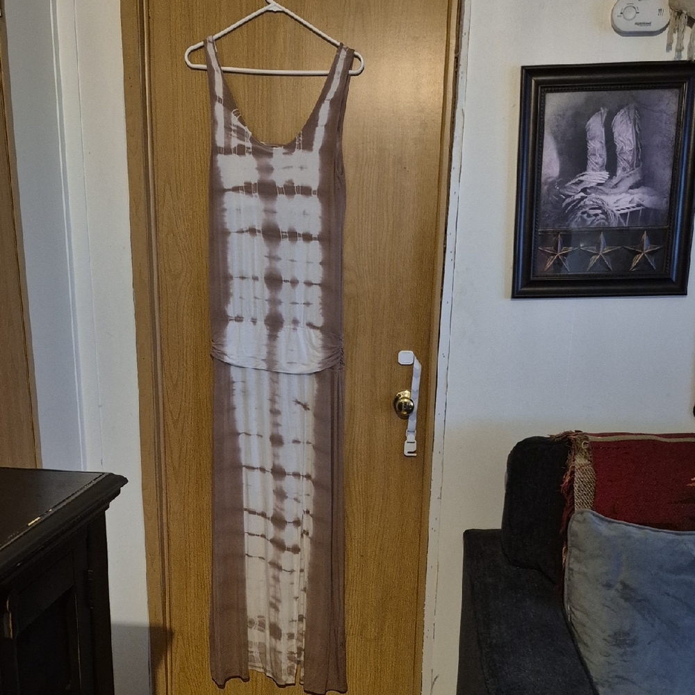 Venus Brown and White Tie-Dye Dress